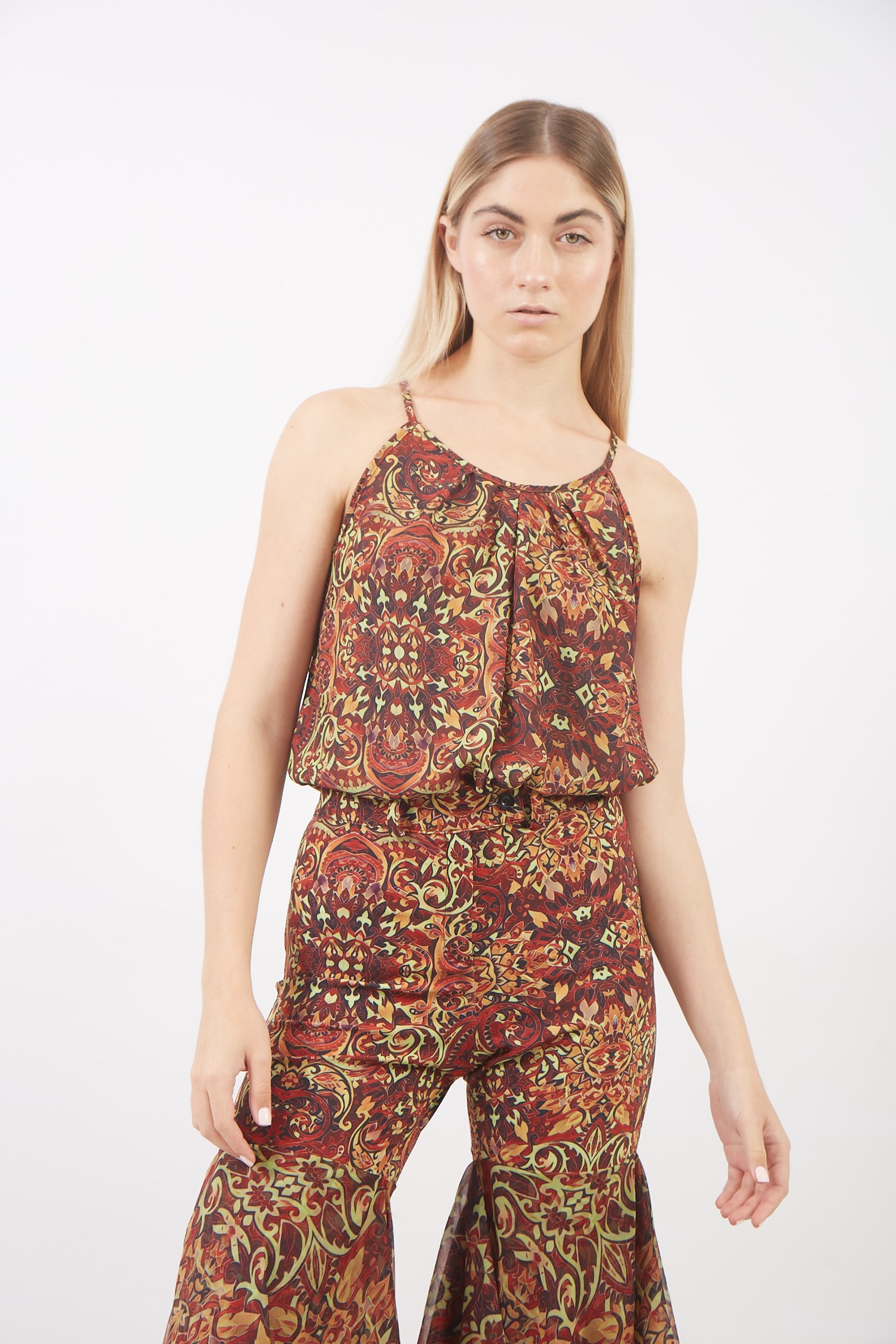 TERRACOTA PAISLEY ROUND NECK TOP